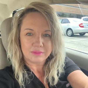 Meet your Posher, Elzbieta